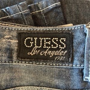 Guess Jeans 1981 (frayed) - 30” Waist STRETCH